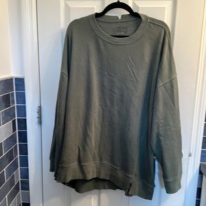 Like new oversized sweatshirt